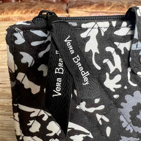 Vera Bradley Paisley Noir Trifold Wallet Snap Closure Clean Wristlet mulberryfou - Picture 11 of 14